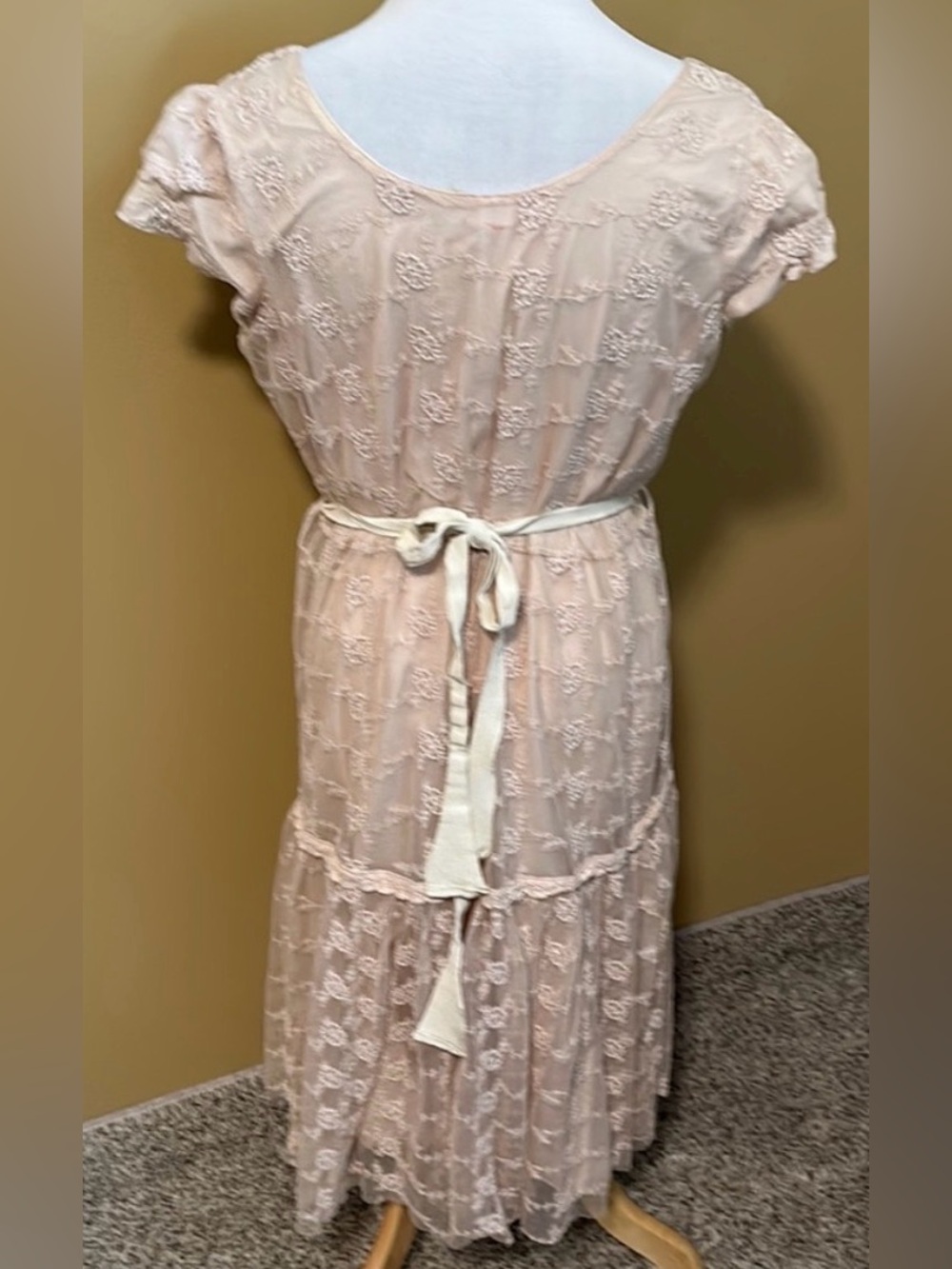 DOWNE EAST Pastel Pink Lace midi dress Scoop neck Short sleeve Costal Cowgirl - Picture 5 of 10